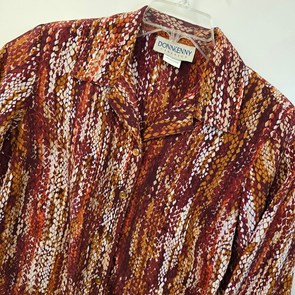 Donnkenny Snakeskin Print Button Up Shirt Animal Print S‎ Mobwife Womens Small